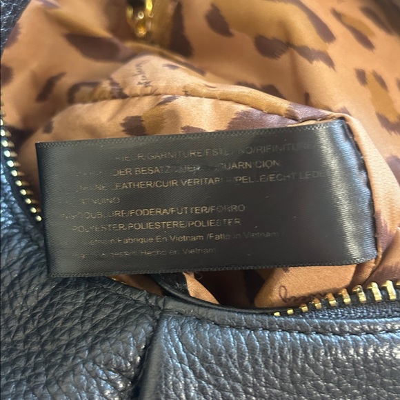 AIMEE KESTENBERG CORFU PLEATED BLACK LEATHER CRESENT HOBO BAG - Picture 7 of 7